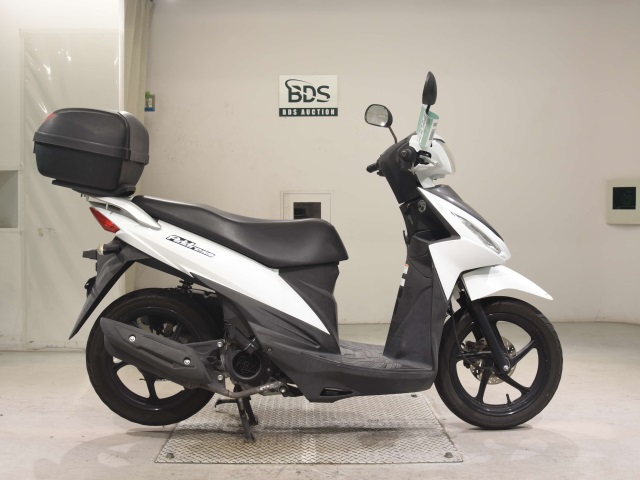 Suzuki ADDRESS V110