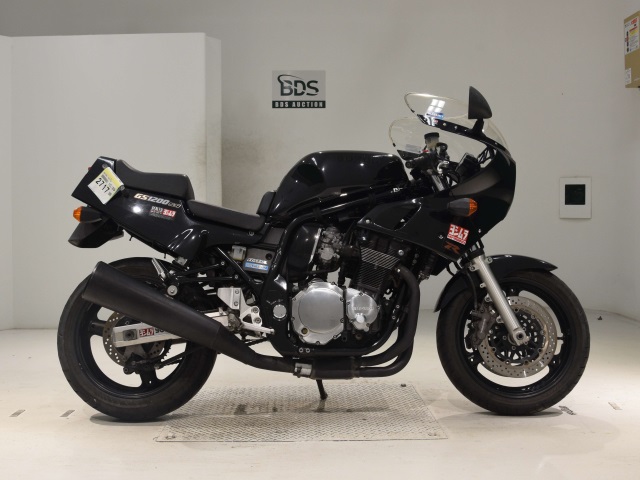 Suzuki GS1200SS 2001