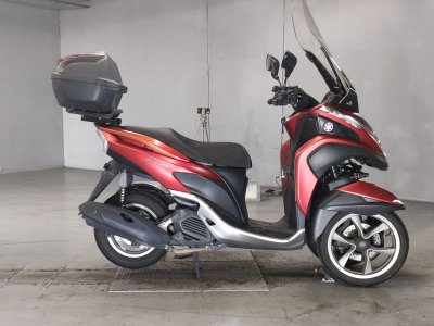 Yamaha TRICITY 125
