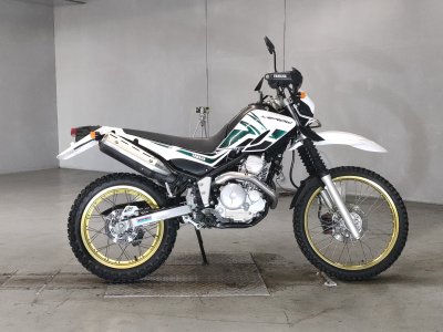 Yamaha SEROW XT250