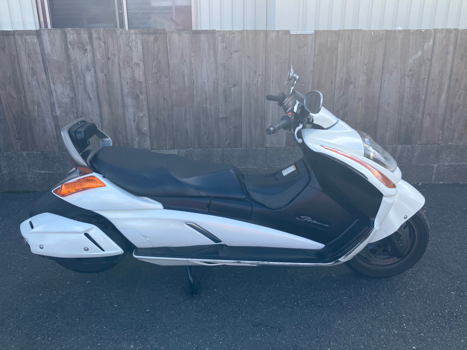 Suzuki GEMMA250