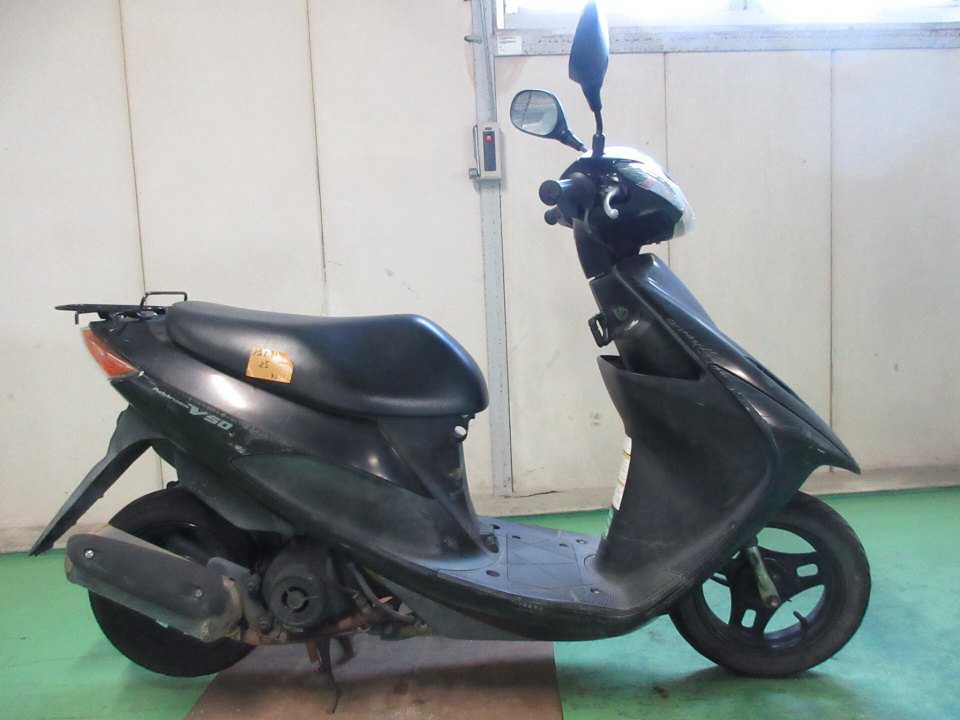 Suzuki ADDRESS V50