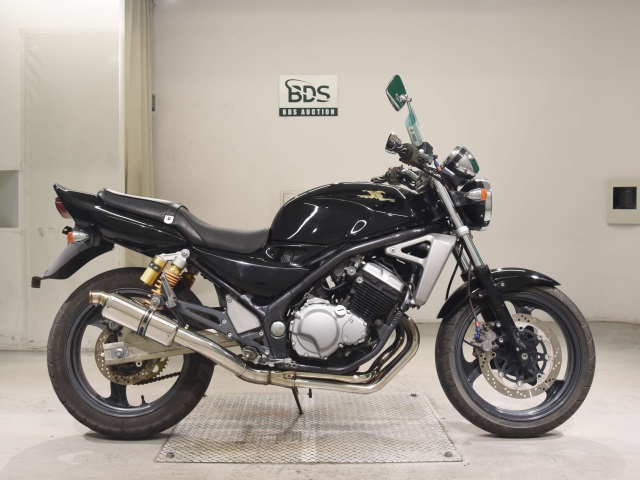 Kawasaki BALIUS ZR250 2002