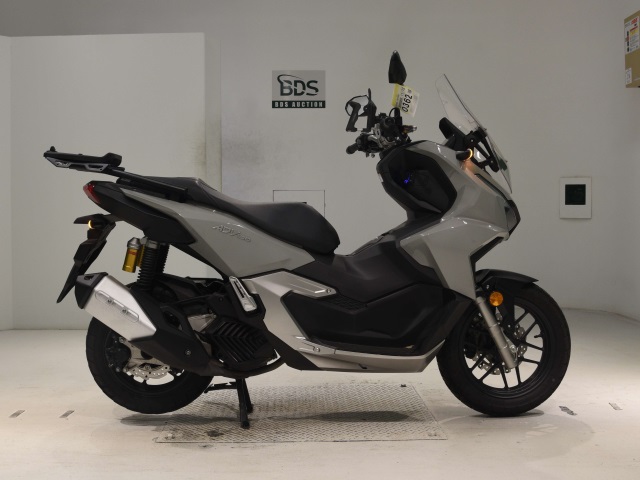 Honda ADV 160 2025
