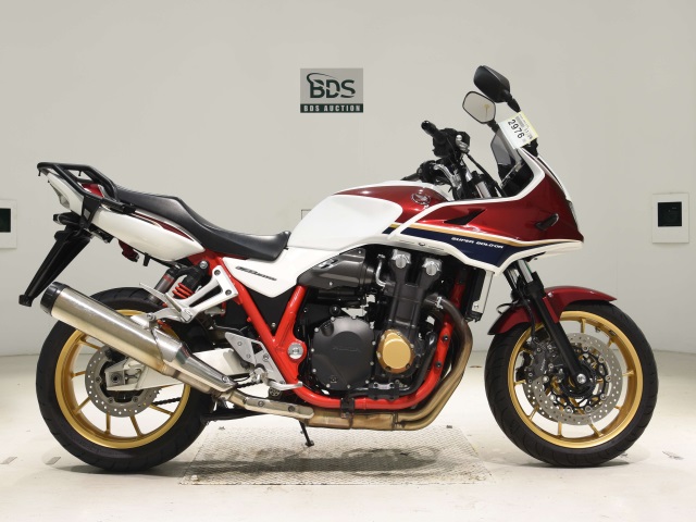 Honda CB1300SF BOLDOR 2022