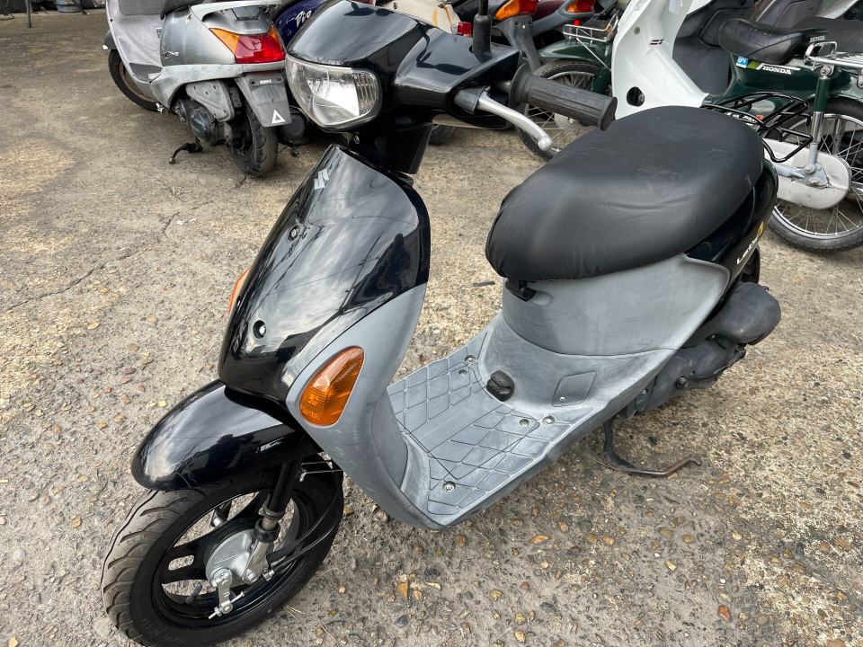 Suzuki LETS4