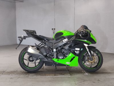 Kawasaki ZX-6R 2010