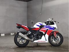 Honda CBR250R 2015
