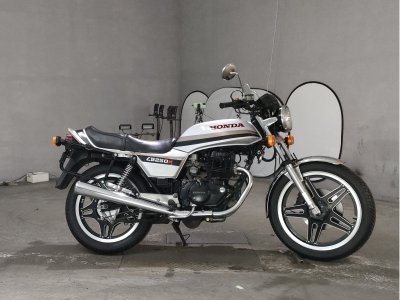 Honda CB250N 1982