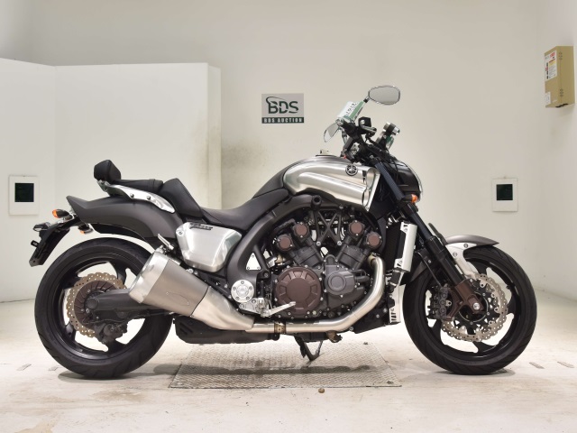 Yamaha V-MAX1700 2013