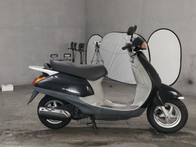 Honda LEAD100 2001