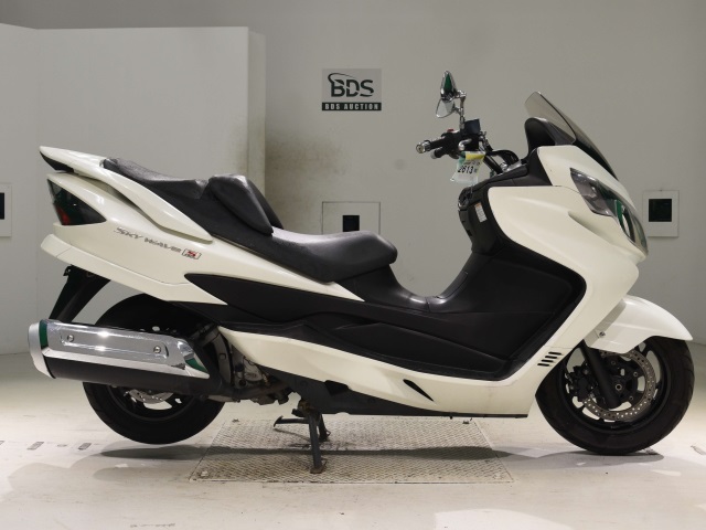 Suzuki SKYWAVE 250S