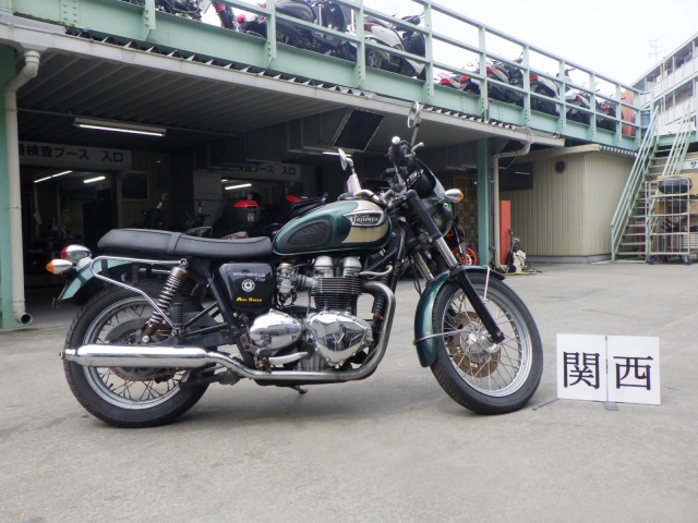 Triumph BONNEVILLE T100 2003
