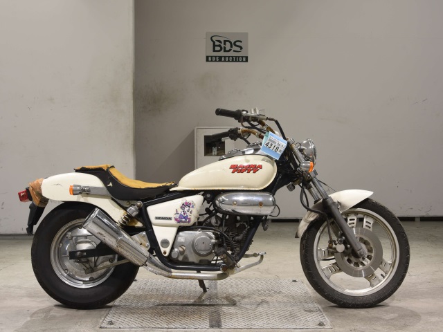 Honda MAGNA50 2004