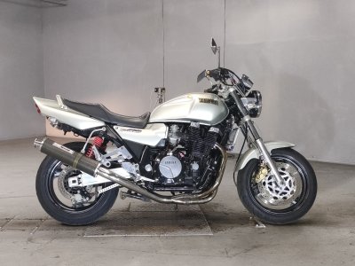 Yamaha XJR1200 1995