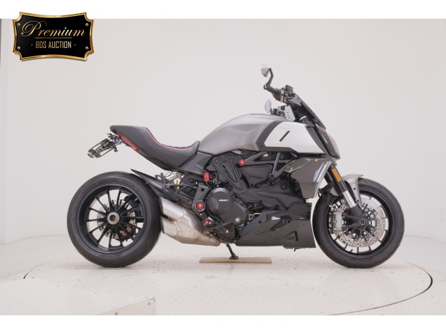 Ducati DIAVEL 1260 2021