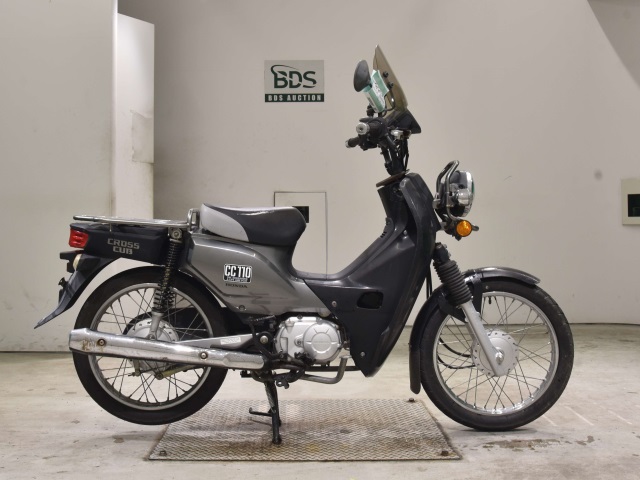 Honda CC110 CROSSCUB 2016