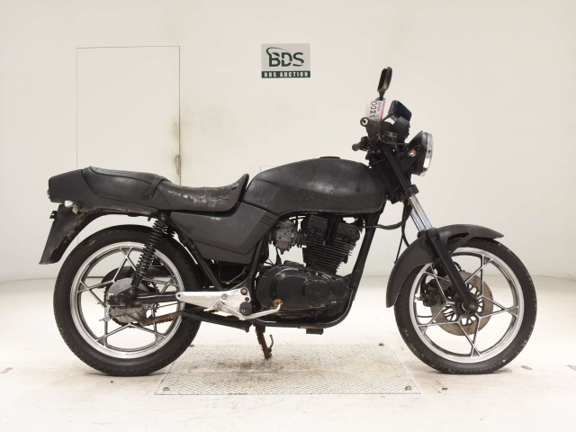 Suzuki GSX250E