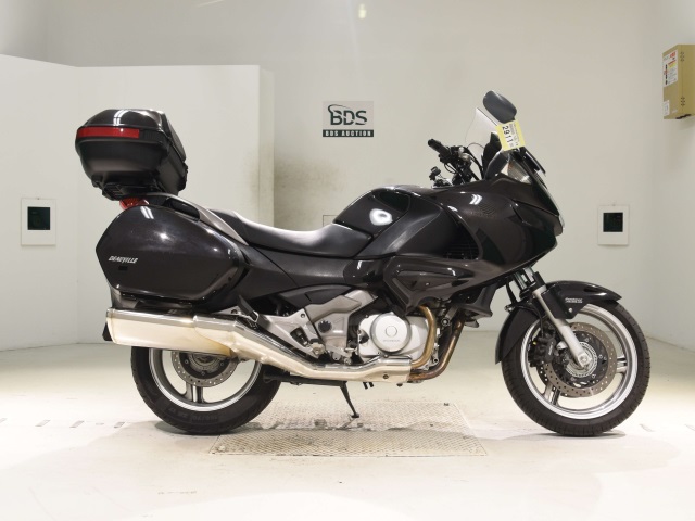 Honda NT700V DEAUVILLE 2010