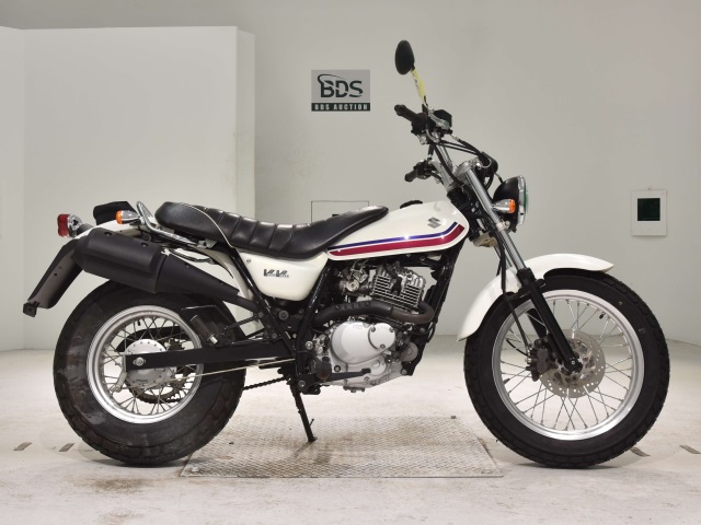 Suzuki VAN VAN 200 2012