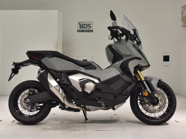 Honda X-ADV750-2 2024