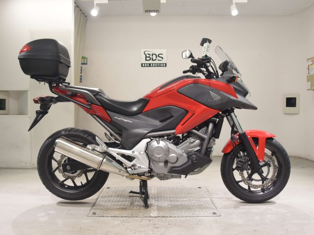 Honda NC700X 2012