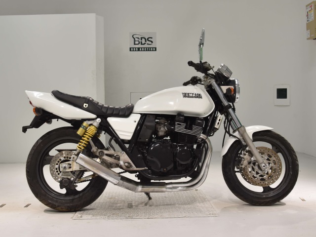 Yamaha XJR400 1995