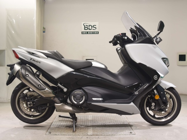 Yamaha T-MAX530DX 2019