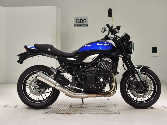Kawasaki Z900RS 2024