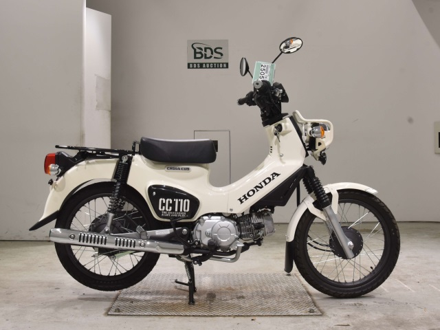 Honda CC110 CROSSCUB 2019