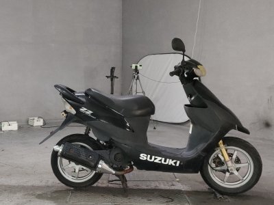 Suzuki SEPIA ZZ