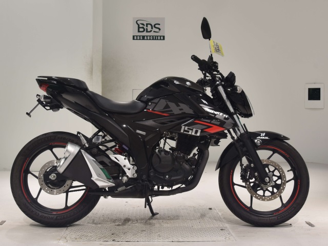 Suzuki GIXXER150