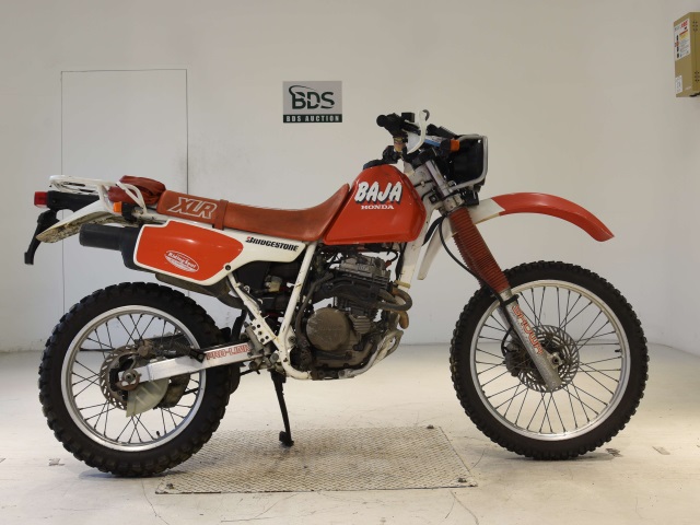 Honda XLR250R BAJA 1988