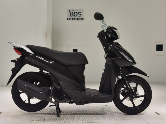Suzuki ADDRESS V110