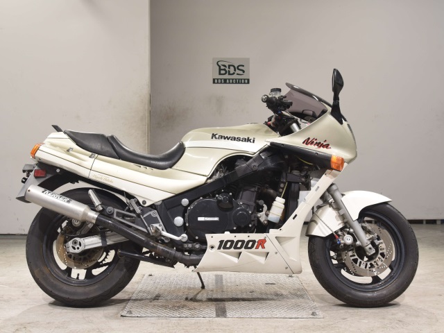 Kawasaki GPZ1000RX 1986