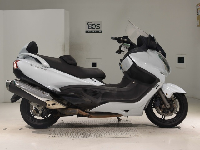 Suzuki SKYWAVE 650LX 2014