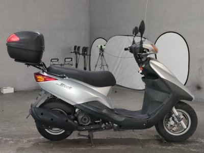 Yamaha AXIS TREAT 2013