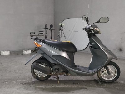 Suzuki ADDRESS V50