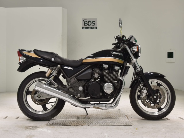 Kawasaki ZEPHYR400 2008