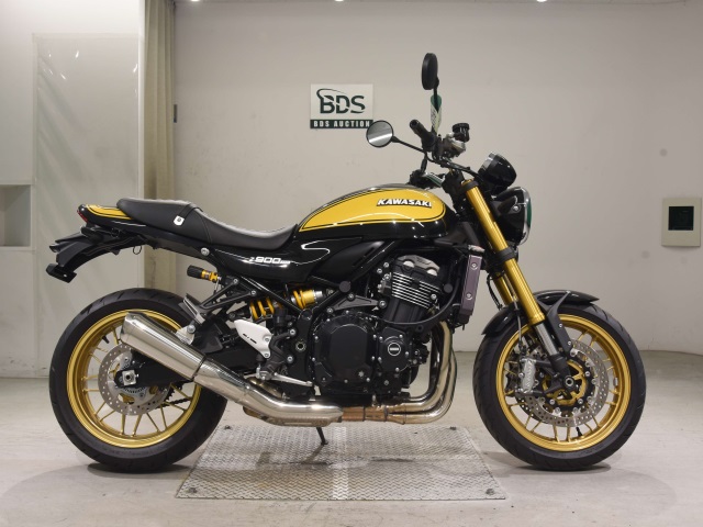 Kawasaki Z900RS SE 2022