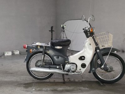 Honda SUPER CUB70