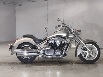 Honda VT1300CR STATELINE 2014