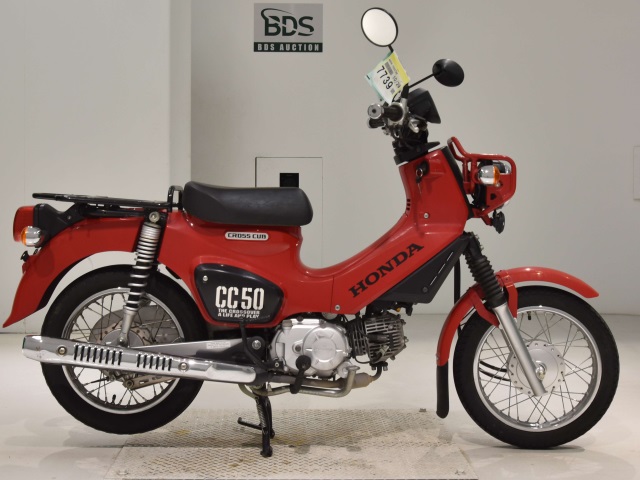 Honda CC50 CROSSCUB 2018