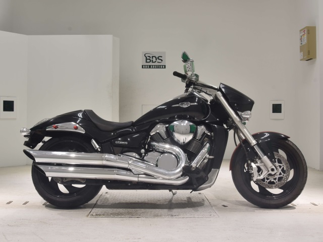 Suzuki BOULEVARD M109R 2017