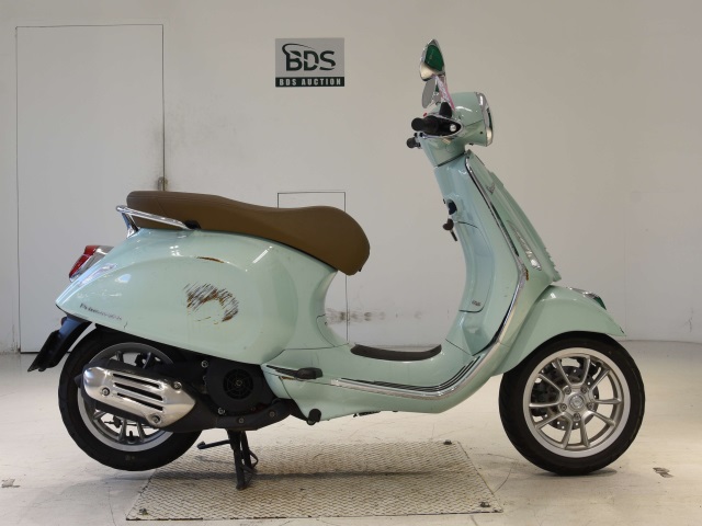 Vespa PRIMAVERA125 2023