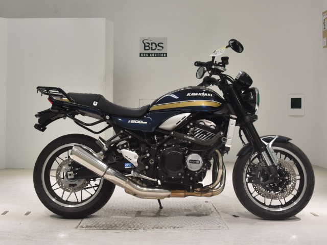 Kawasaki Z900RS 2023