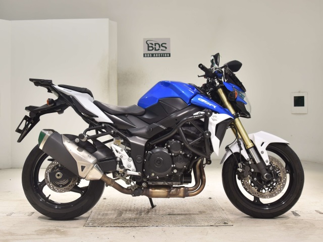 Suzuki GSR750A 2013