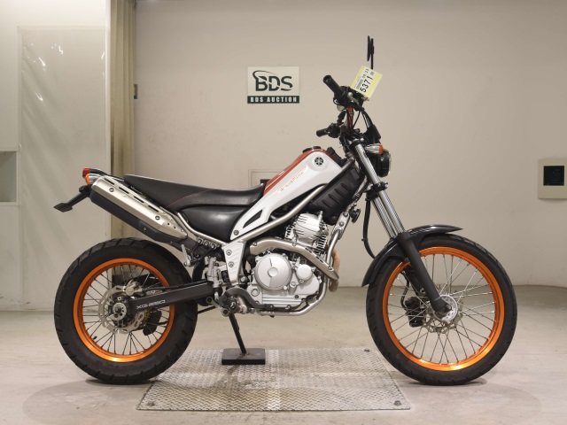 Yamaha TRICKER 2014