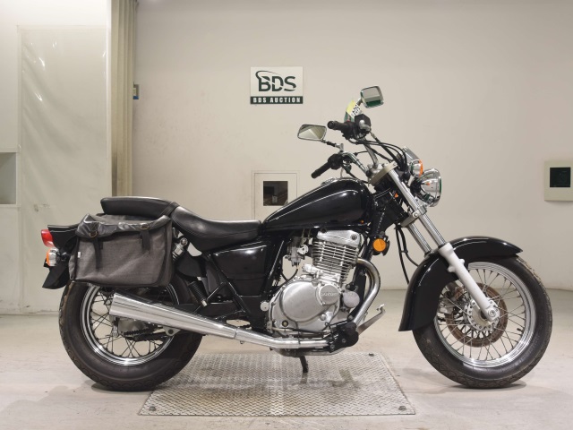 Suzuki MARAUDER250 2010