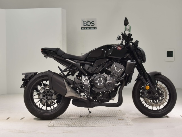 Honda CB1000R 2022